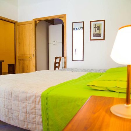 Bed & Breakfast Il Castellino Santo Stefano di Camastra Extérieur photo